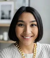 Sophie M.